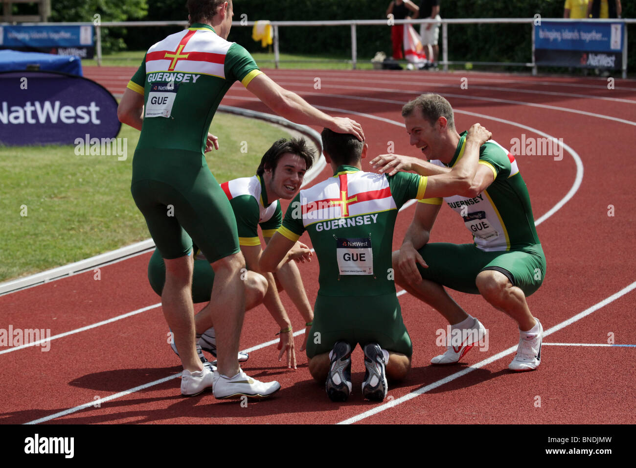 Guernsey gewinnt die Männer 4x400m Staffel bei Natwest Island Games 2009, 3. Juli 2009 Stockfoto