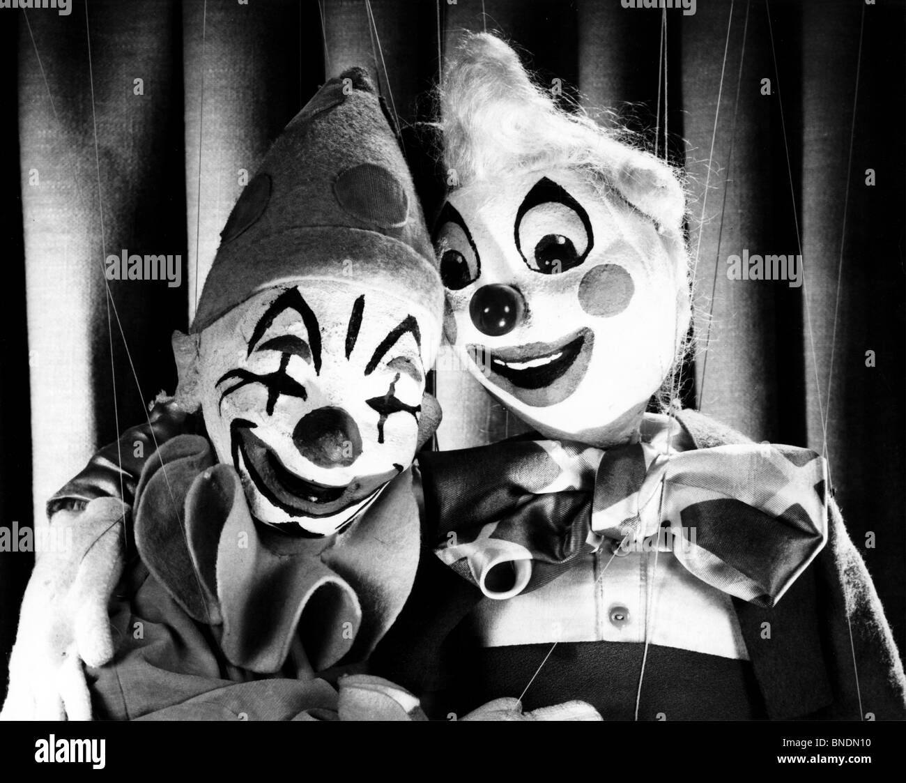 Nahaufnahme von zwei Clown-Puppen Stockfoto