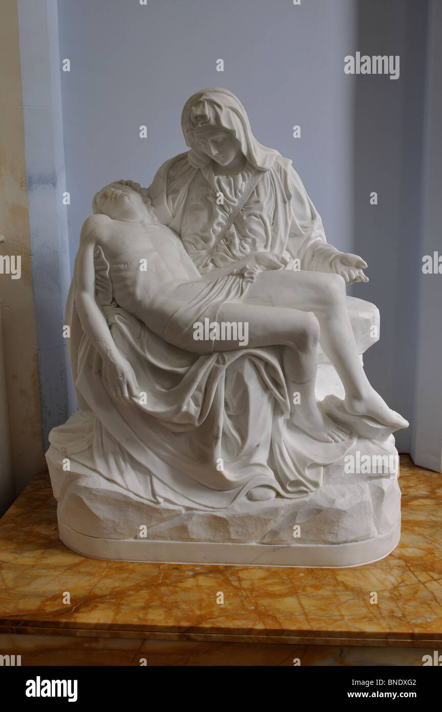 Pieta Skulptur in St. James Church, Alveston, Warwickshire, England, UK Stockfoto