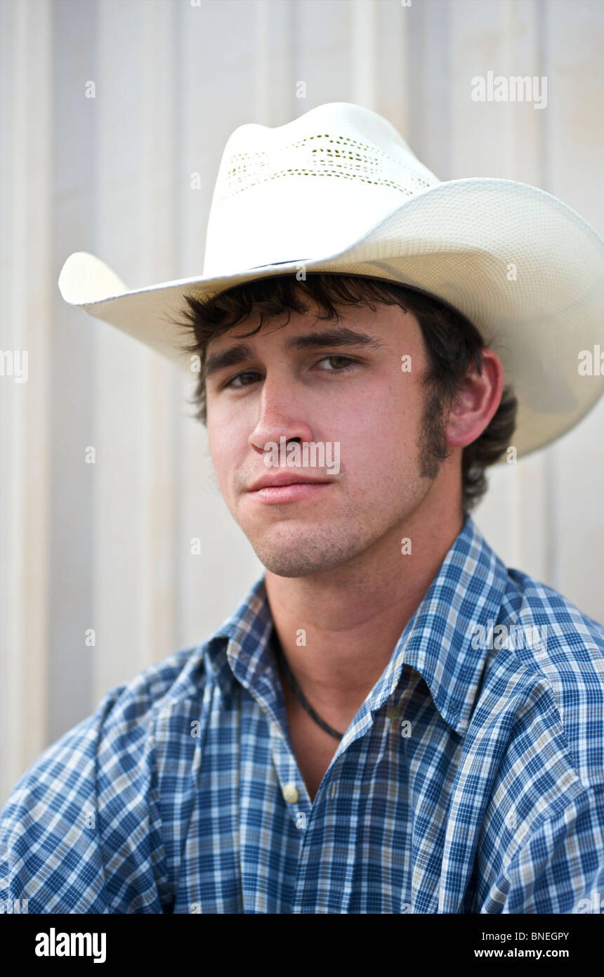 Texas western style cowboy -Fotos und -Bildmaterial in hoher Auflösung ...