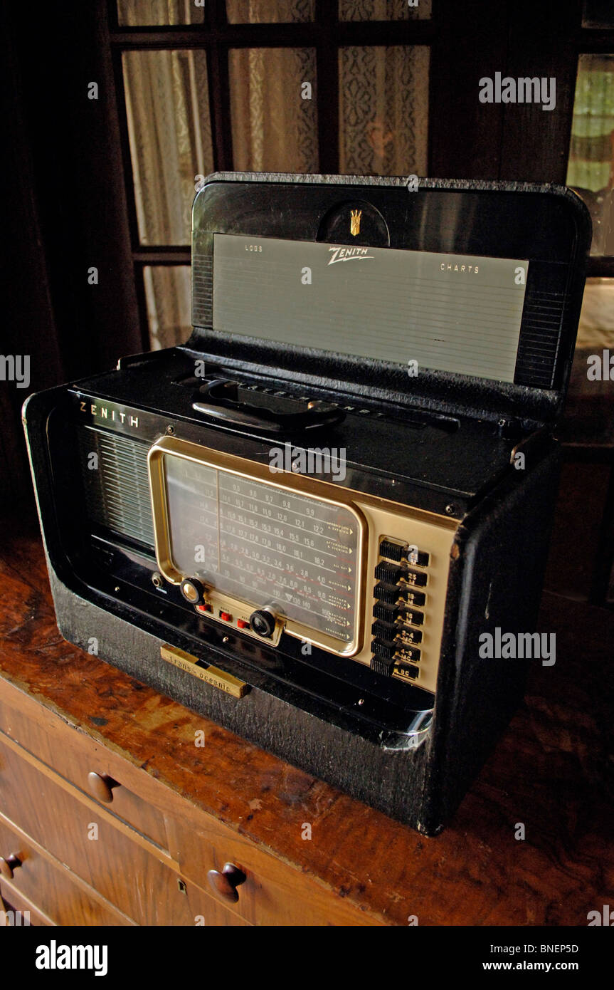 Zenith Marke Kurzwellen-Radio stammt aus den 1960er Jahren und war in der Lage Tune in Stationen aus ganz Nordamerika und darüber hinaus Stockfoto