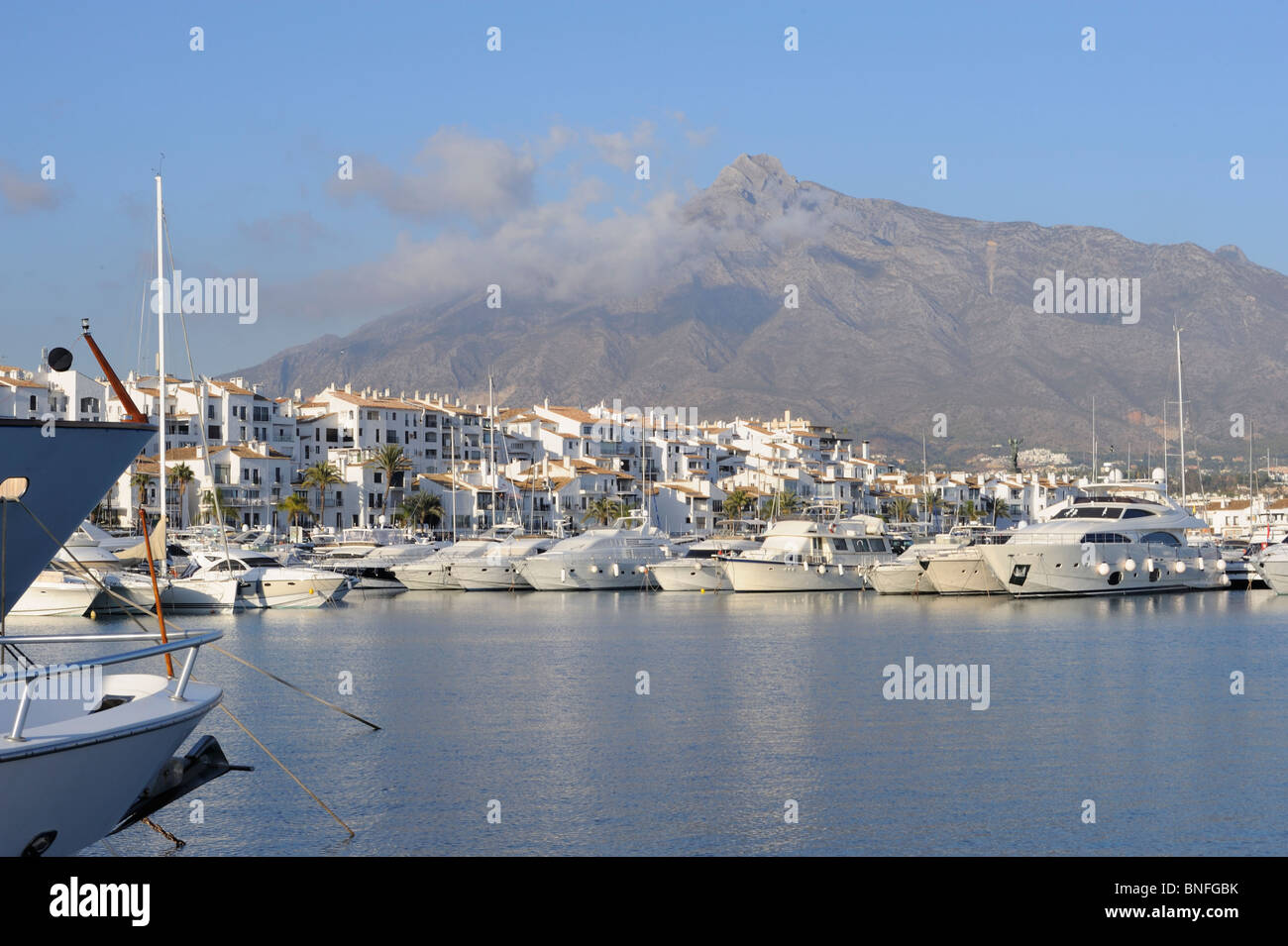 Puerto Banus Costa Del Sol Andalusien Spanien Stockfoto