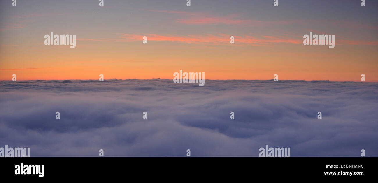 Temperaturinversion aus Bannerdale Klippen im englischen Lake District Stockfoto