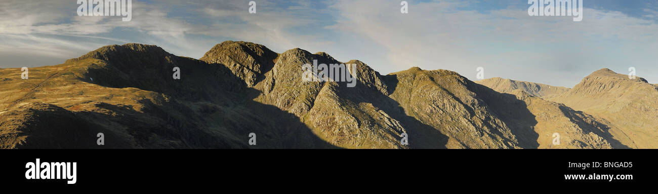 Crinkle Crags und Nordwestgrat im englischen Lake District Stockfoto