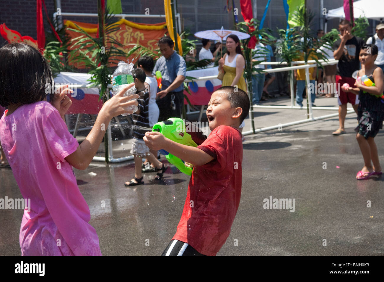 16. jährlichen birmanischen Wasser-Festival in New York Stockfoto