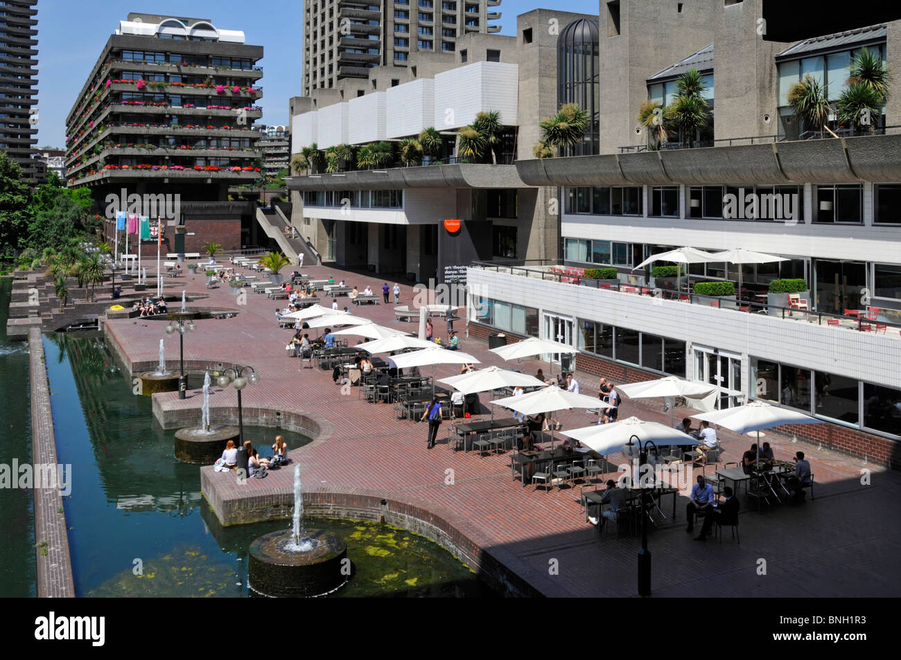 Barbican Centre Seeterrassen Stockfoto