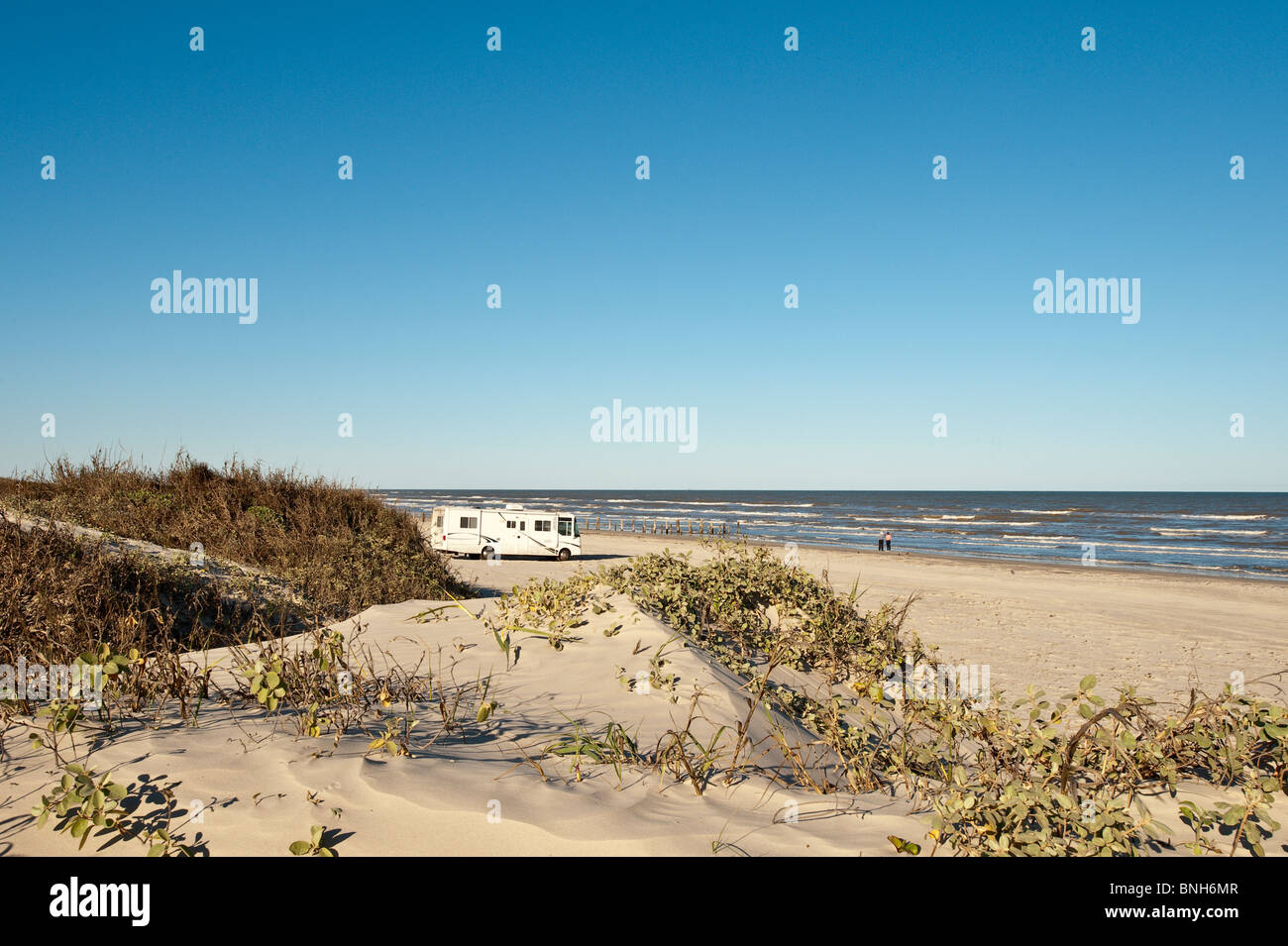 Texas, Padre Island. Wohnmobil-Camper in Padre Island National Seashore. Stockfoto