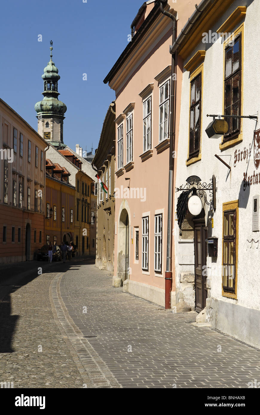 Stadt Ort Fö ter Feuerturm historische alte Stadt Sopron Ungarn Europa alte Architektur Gebäude blauer Himmel Wahrzeichen Stockfoto