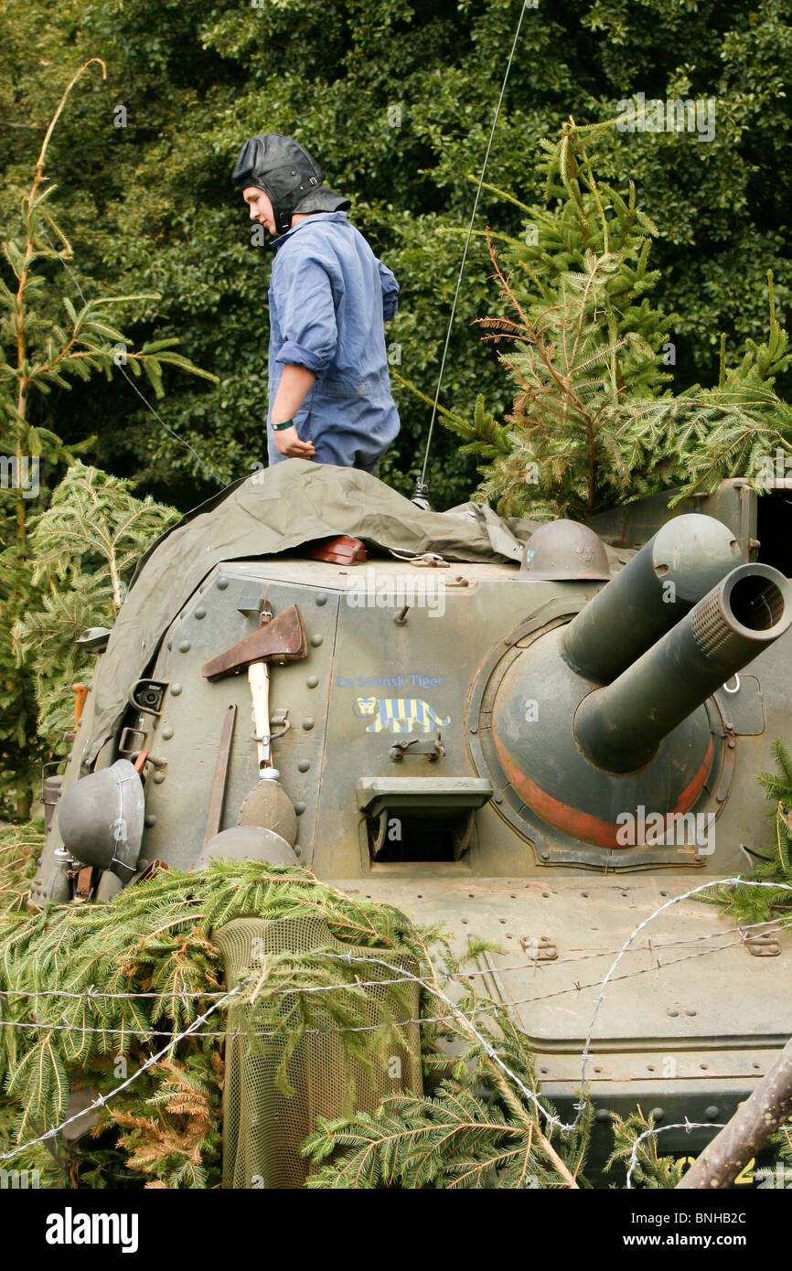 Re-enactment erstellen Sie eine Szene aus dem zweiten Weltkrieg anlässlich des 65. Jahrestages des Endes des zweiten Weltkriegs. Norwegische Tank Stockfoto