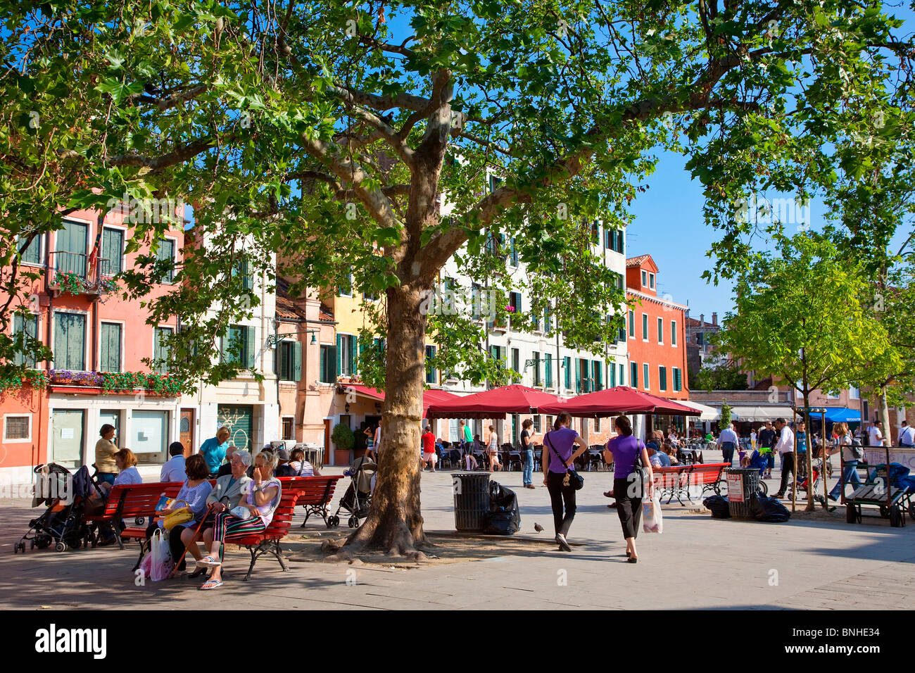 Europa, Italien, Venezia, Venedig, aufgeführt als Weltkulturerbe der UNESCO, Campo Santa Margherita Stockfoto