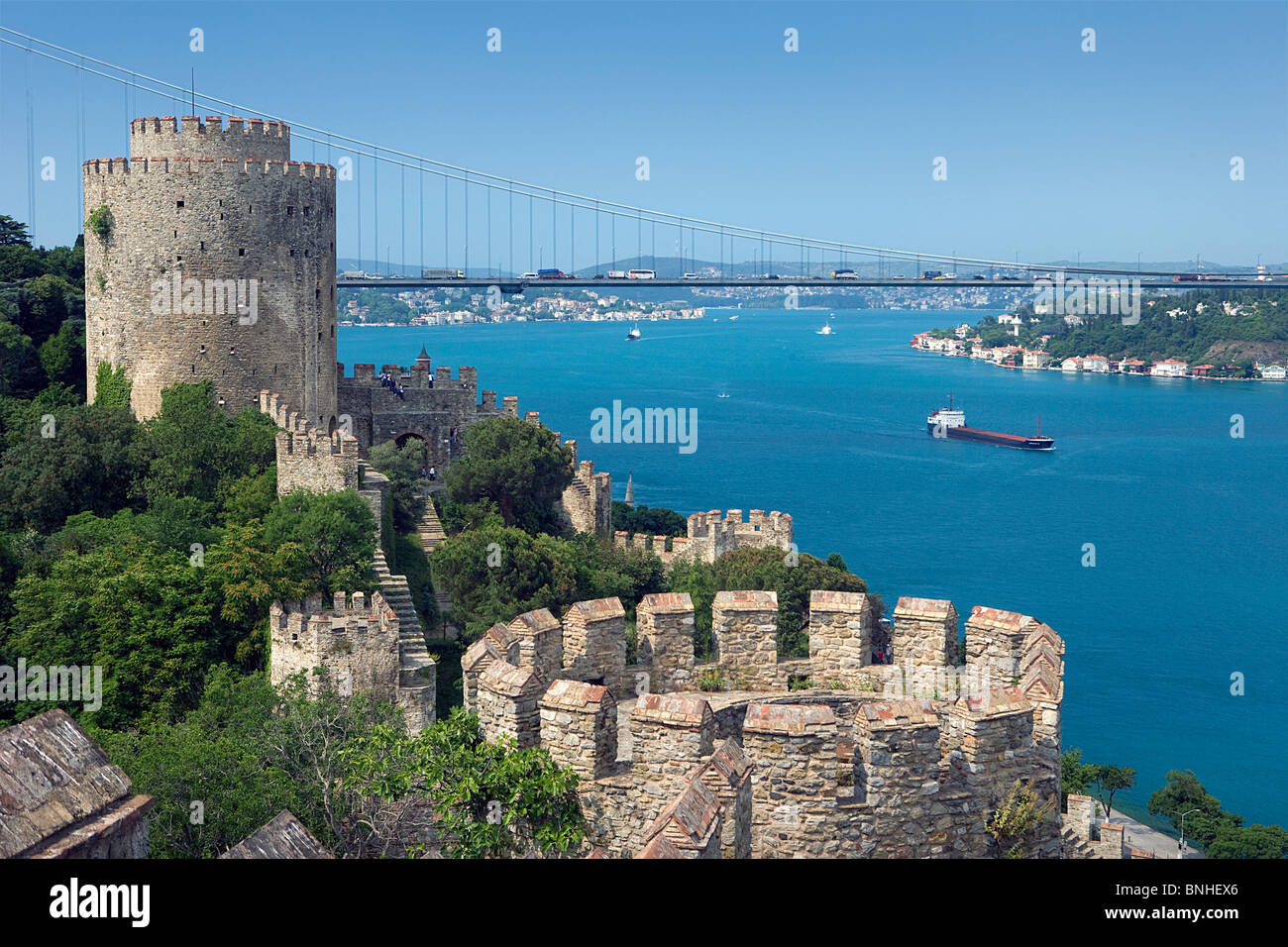 Juni 2008 Türkei Istanbul Stadt Rumeli Festung westrumelischen Schloss osmanischen historischen Bosporus Meerenge Fatih Sultan Mehmet-Brücke Stockfoto