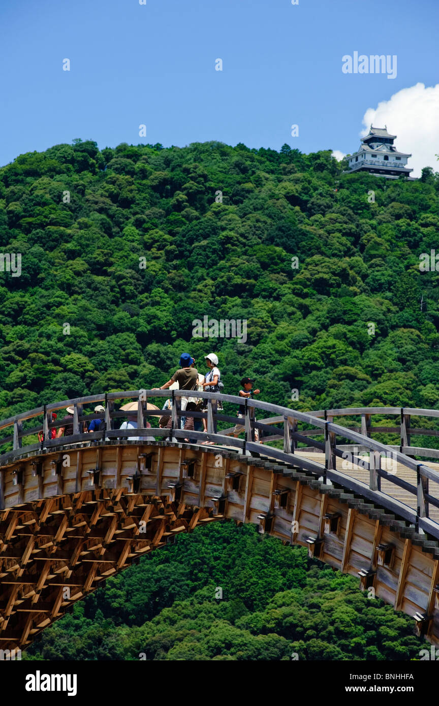 Japan Kintai-Brücke Iwakuni Yamaguchi-Präfektur Honshu Insel Arch Bridge Architektur Asien Iwakuni Burg Chugoku Stadtregion Stockfoto