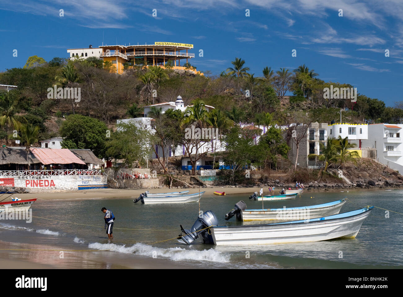 Strandszene, Rincon de Guayabitos, Bundesstaat Nayarit, pazifischen Küste von Mexiko. Stockfoto