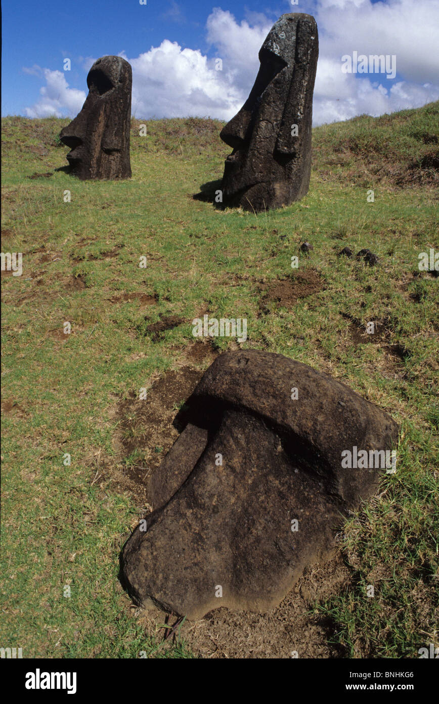 Chile Oster Insel Rano Raraku Moai Statuen Figuren steinernen Gesichter historische Geschichte Kultur Stockfoto