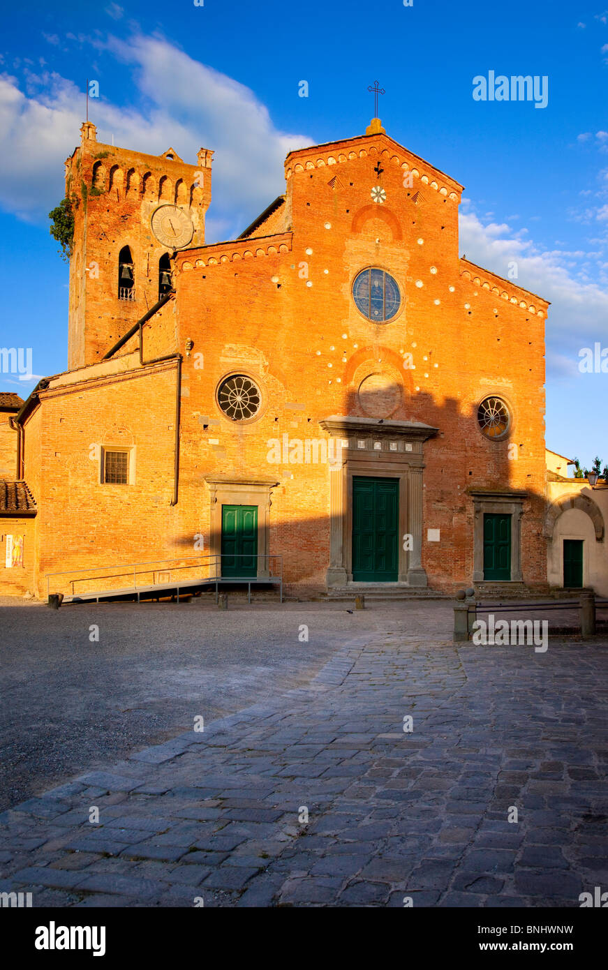 Der Dom in der Altstadt von San Miniato, Toskana Italien Stockfoto