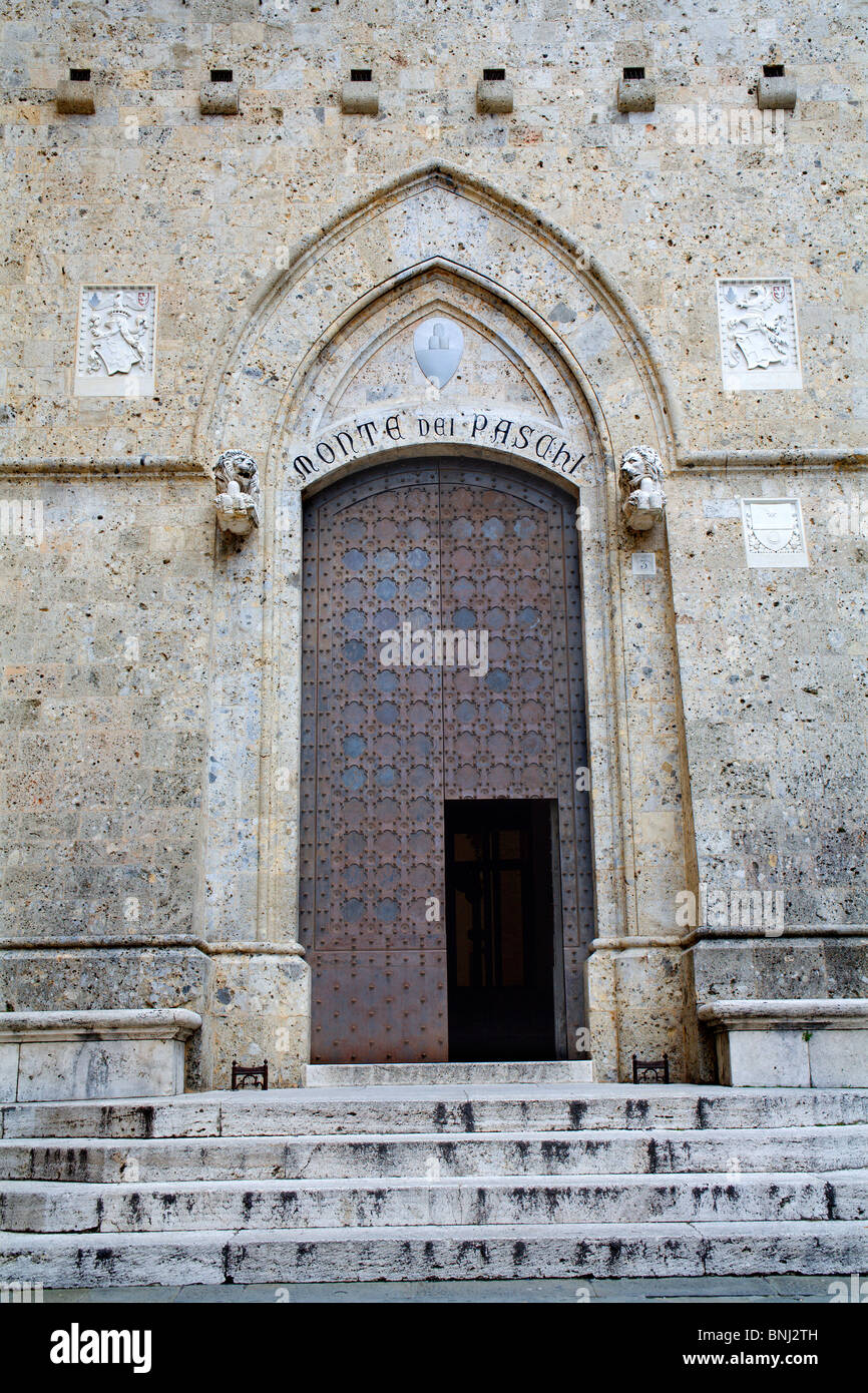 Siena - Palast - Palazzo Salimbeni Stockfoto