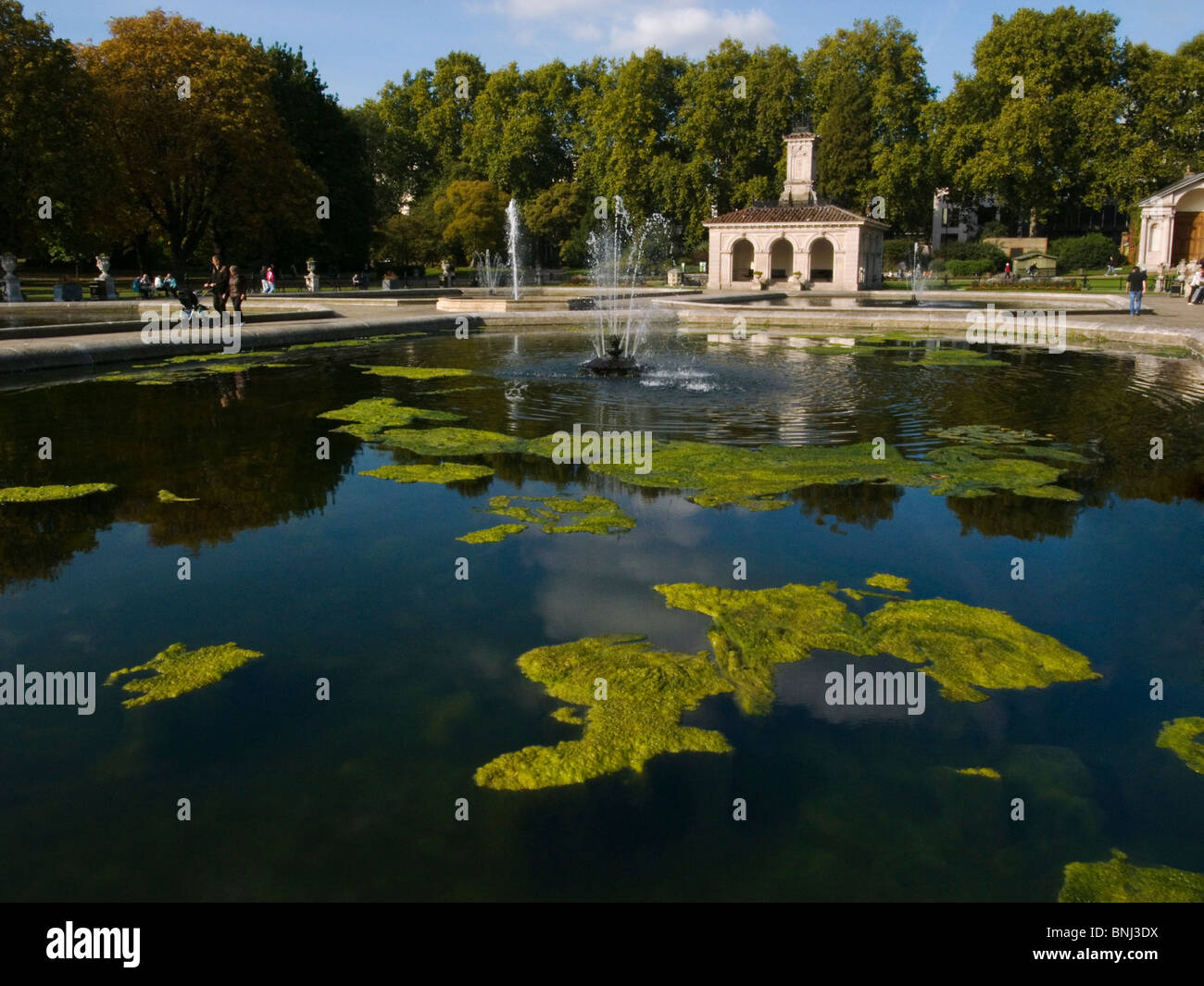 Der italienische Garten, Brunnen und Teiche, Kensington Gardens, London, UK Stockfoto