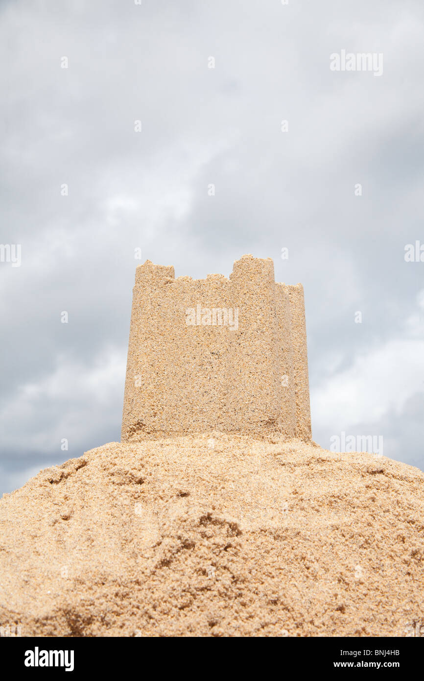 Sandburg am Strand in Cornwall, England, Vereinigtes Königreich. Stockfoto