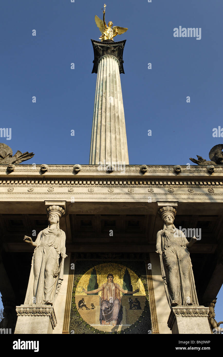 Friedensengel Munchen Stockfotos Und Bilder Kaufen Alamy