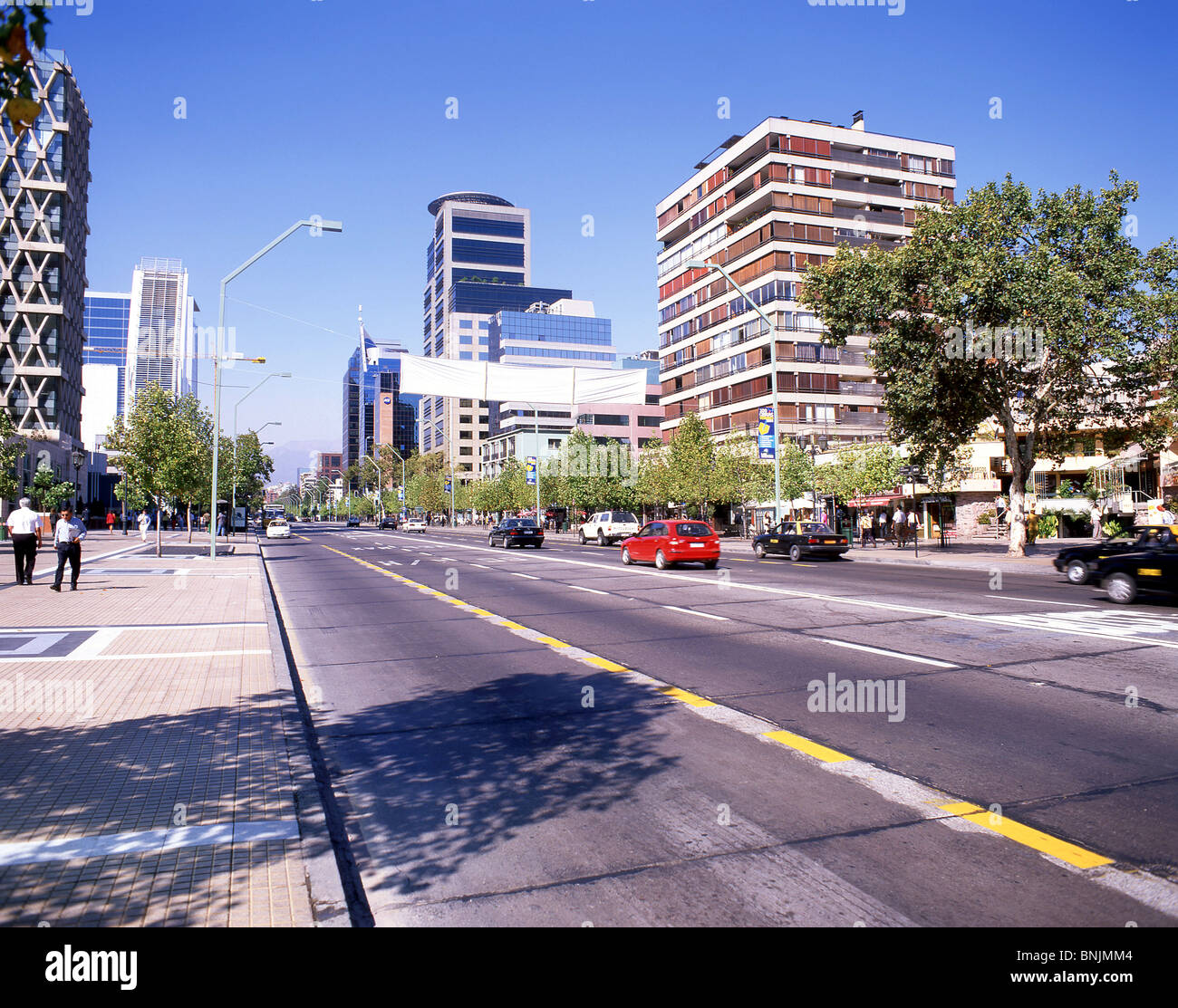 Straßenszene, Las Condes, Santiago, Santiago Provinz, Republik Chile Stockfoto