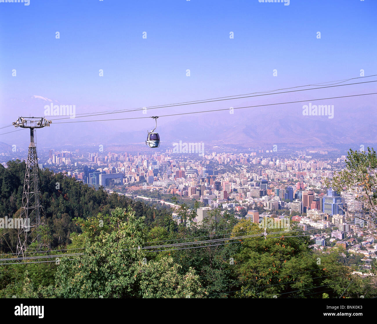 Stadtzentrum mit Seilbahn, Santiago, Provinz Santiago, Chile Stockfoto