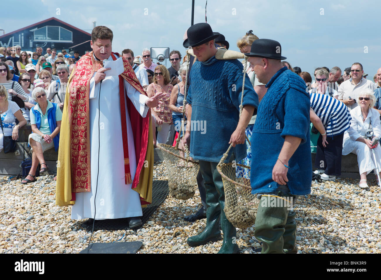 Der Segen der Austern öffnet das Whitstable Oyster Festival Stockfoto