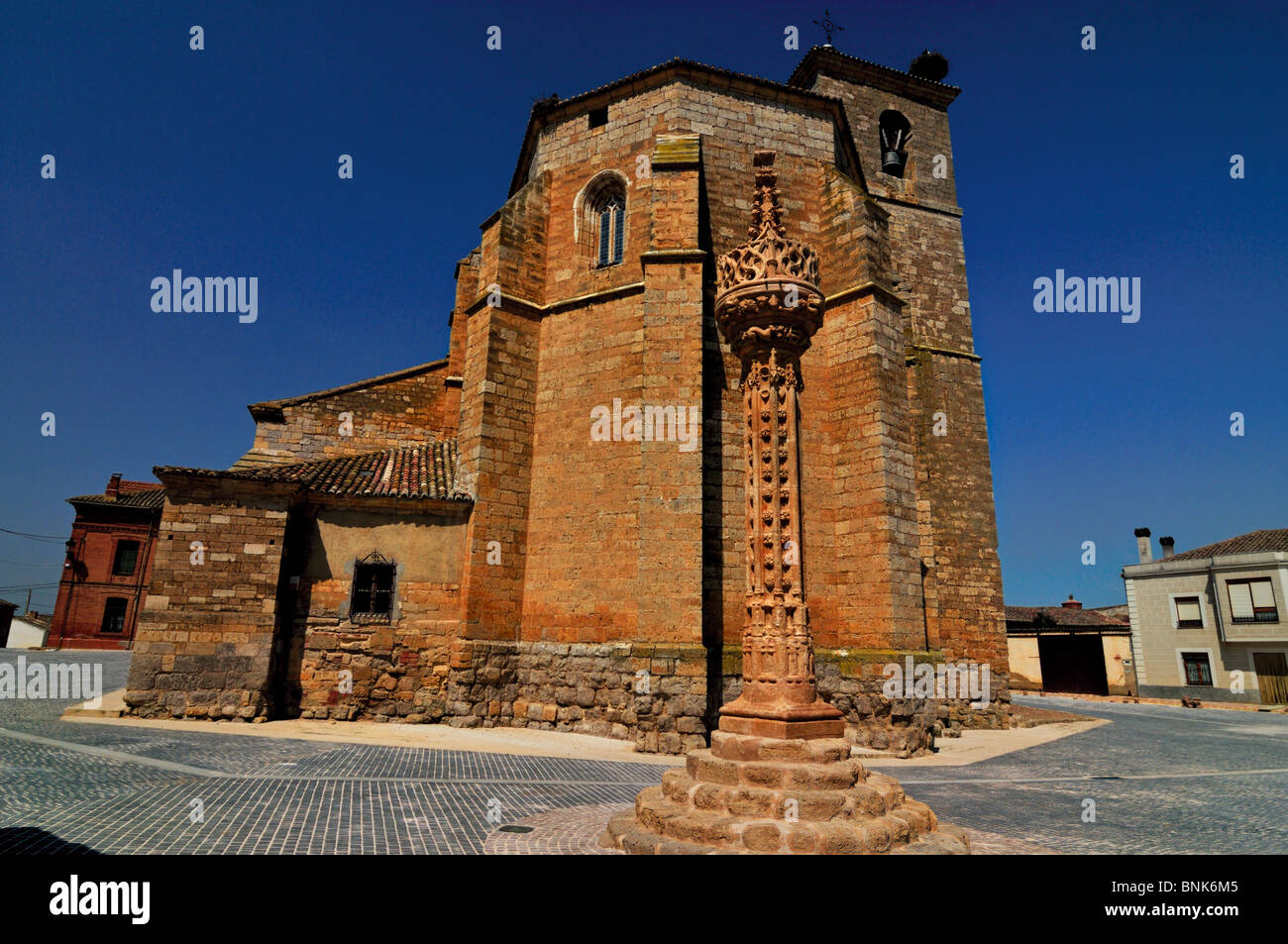 Spanien, Jakobsweg: Kirche Santa Maria in Boadilla del Camino Stockfoto