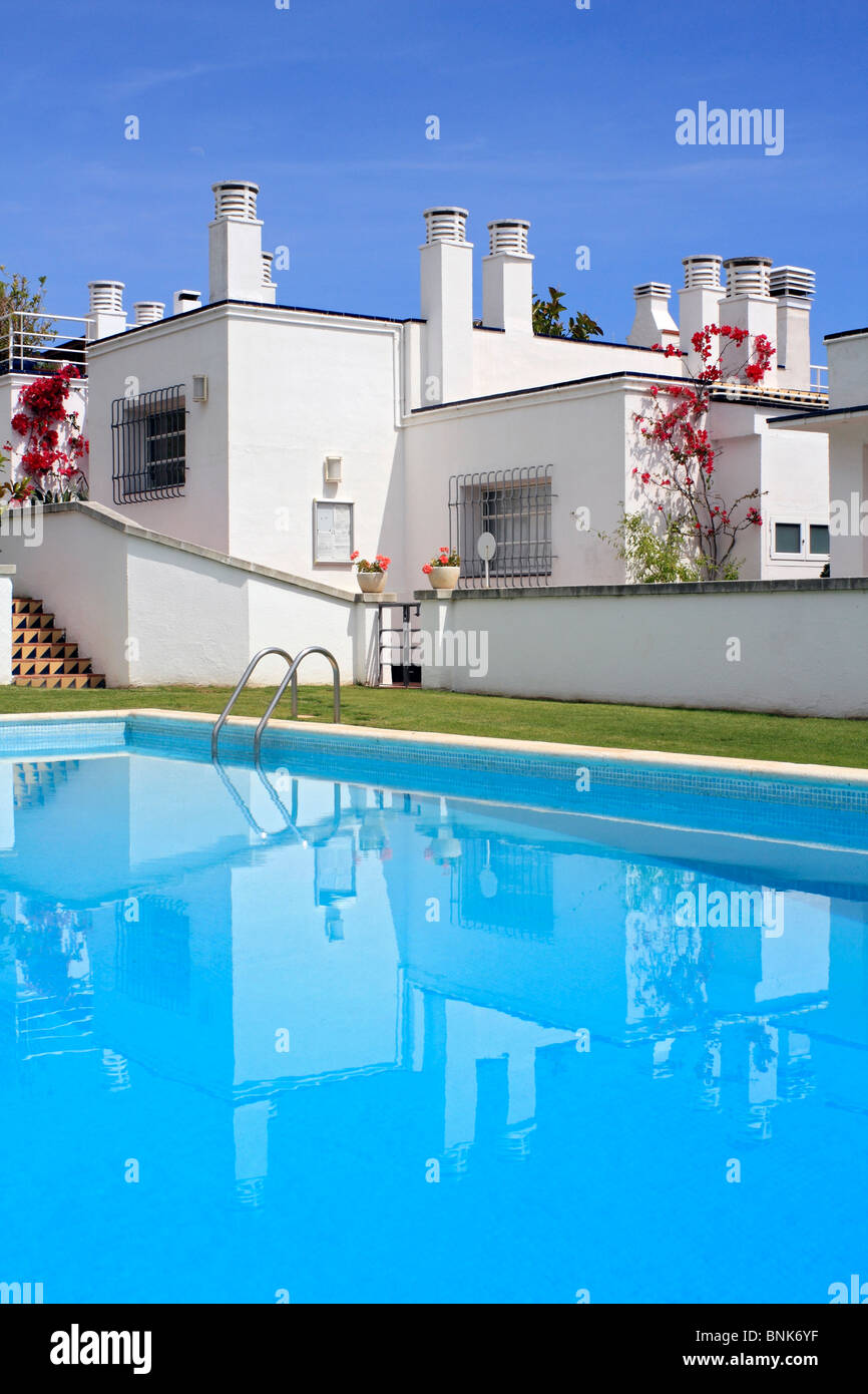 Ferienwohnungen mit privatem Pool, Sitges Katalonien, Spanien Stockfoto