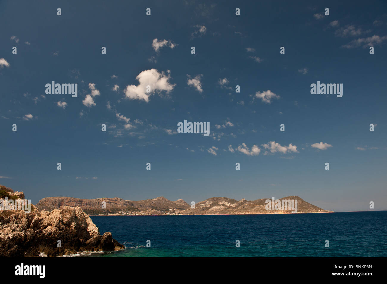 Griechische Insel der Meis (Kastellorizo) von der türkischen Küste in Kas betrachtet Stockfoto