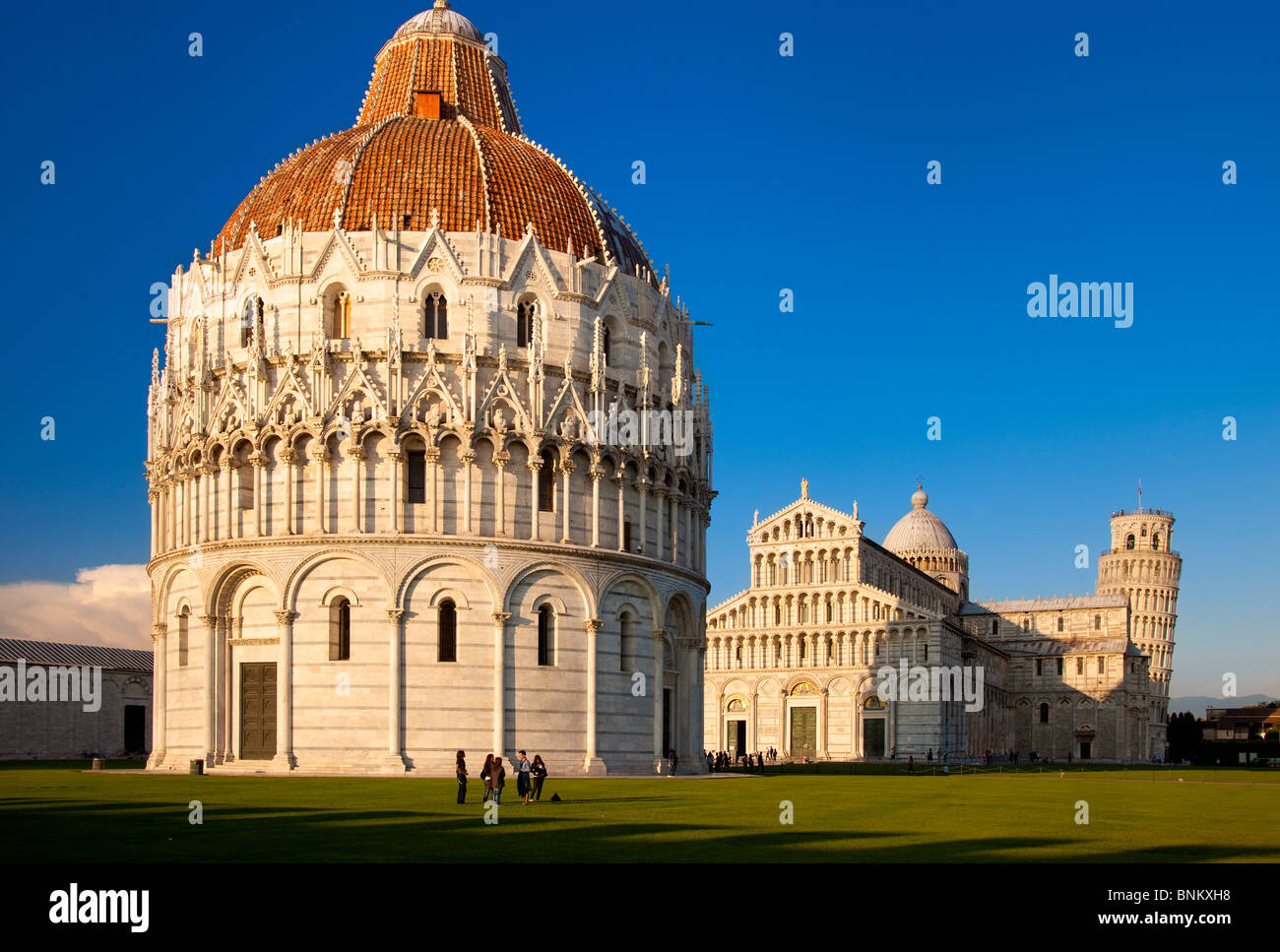 Das Baptisterium, Dom Santa Maria Assunta und dem schiefen Turm, Pisa-Toskana-Italien Stockfoto