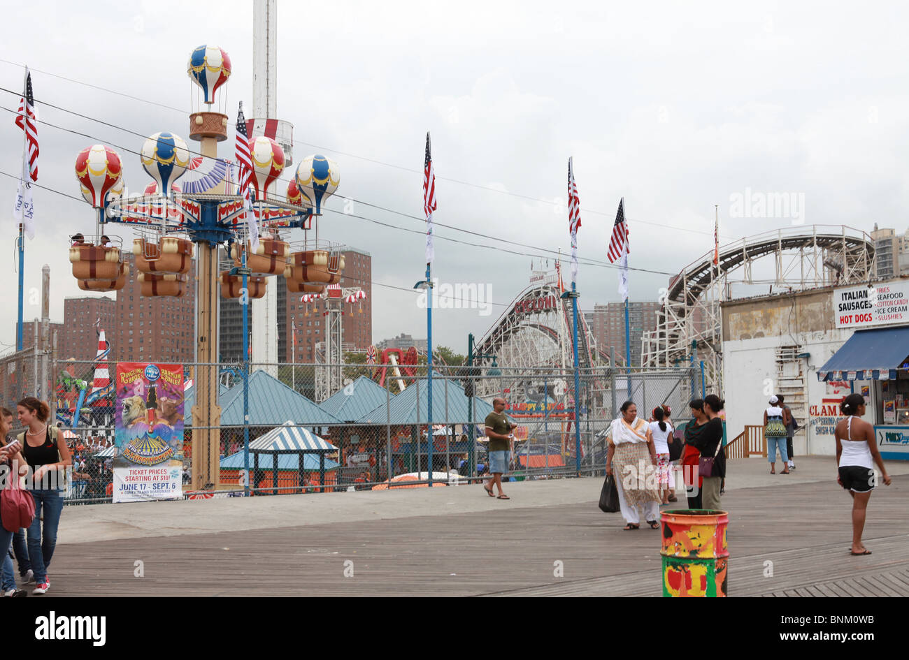 Fahrt mit dem Heißluftballon Coney Island Stockfoto
