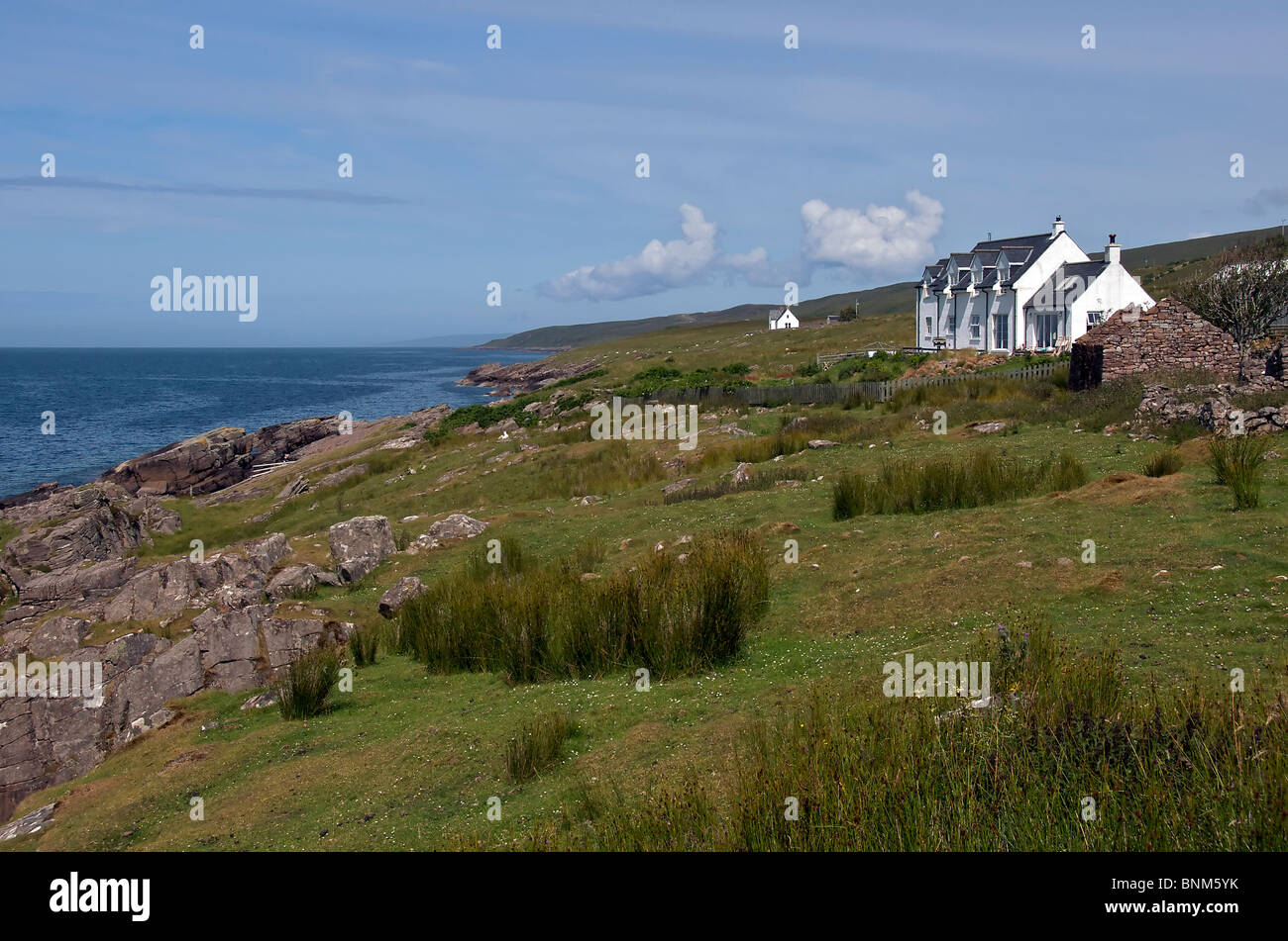 Küste mit weißen Häusern Applecross Halbinsel Wester Ross, Ross und Cromarty schottischen Highlands Nord West Schottland Stockfoto