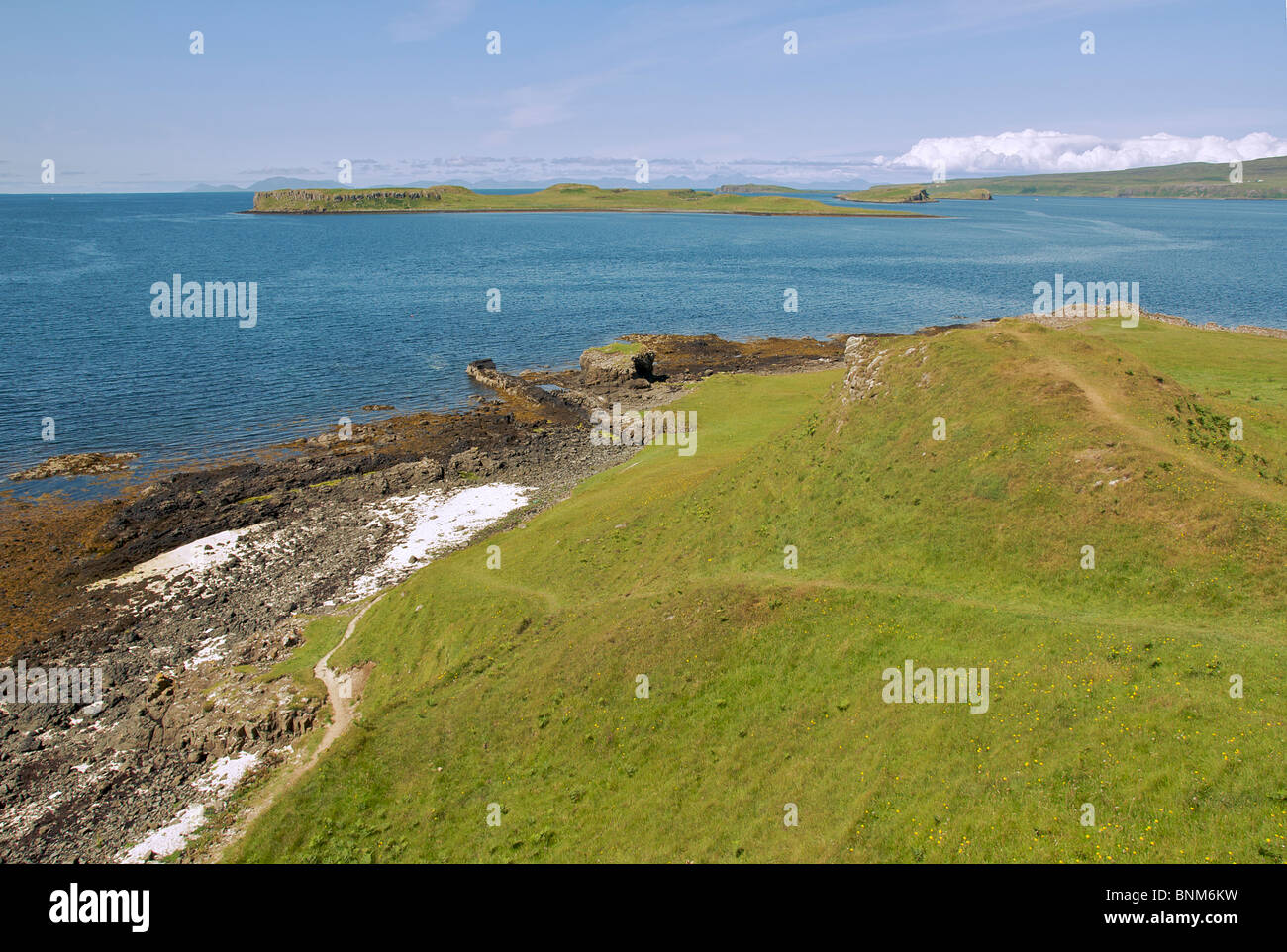 Panoramablick über die Küste Claigan, Insel Skye westlichen Inseln Schottlands Stockfoto