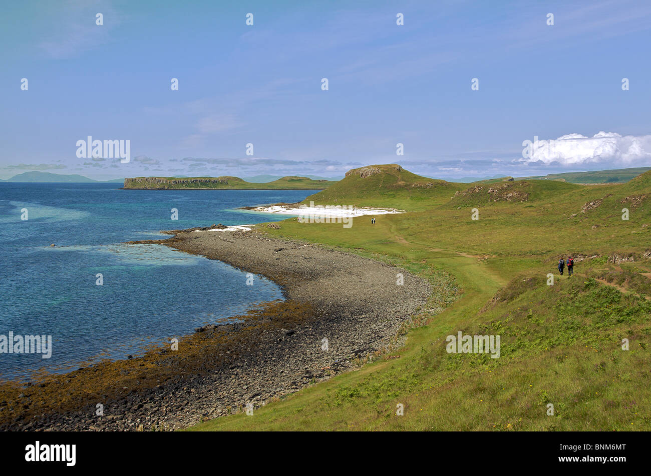 Panoramablick auf die Küste mit weißen Stränden, Claigan, Insel Skye westlichen Inseln Schottlands Stockfoto