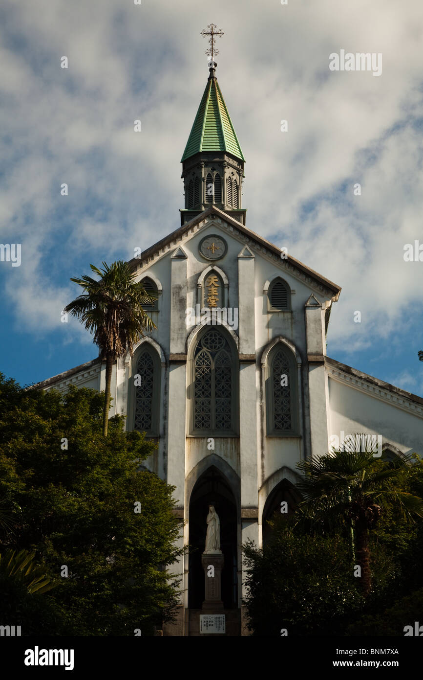 Oura Kirche oder Oura Tenshudo ist eine katholische Kirche in Nagasaki.  Es ist auch bekannt als die Kirche der 26 japanischen Märtyrer. Stockfoto