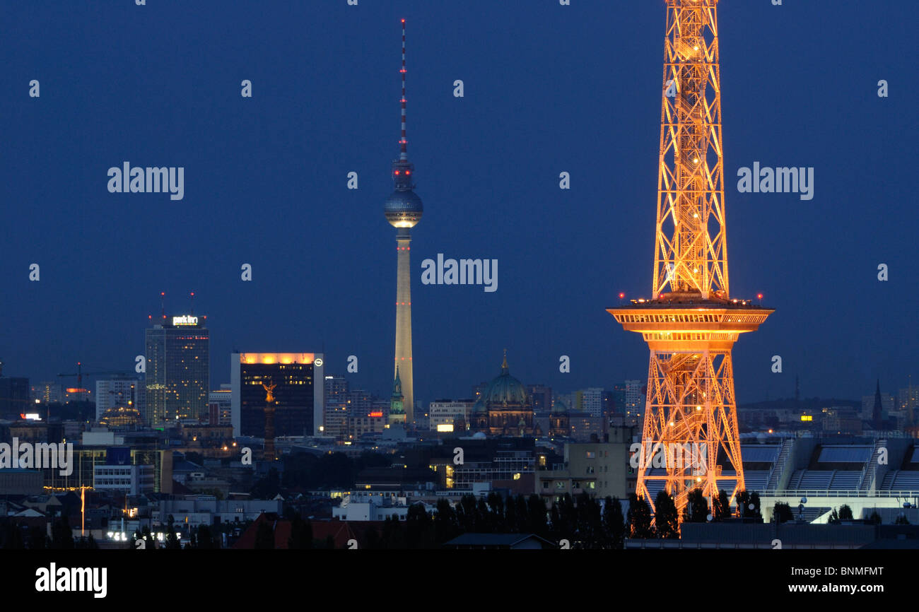 Skyline mit Funkturm und Fernsehturm, Alexanderplatz, Siegessäule, Berliner Dom, Berliner Dom, ICC, Berlin, Deutschland. Stockfoto