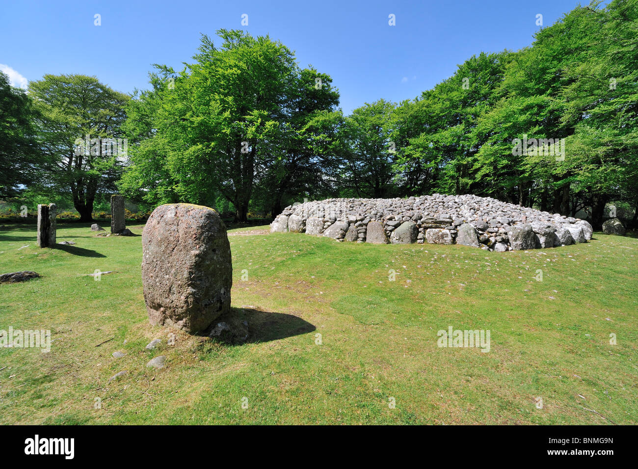 Prähistorische Beerdigung Cairns von Balnuaran von Schloten, auch genannt Schloten Cairns in den schottischen Highlands, Schottland, UK Stockfoto