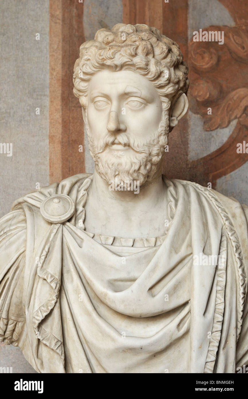 Rom. Italien. Porträtbüste des Roman Emperor Marcus Aurelius in der Loggia. Palazzo Altemps, nationales Museum von Rom. Stockfoto