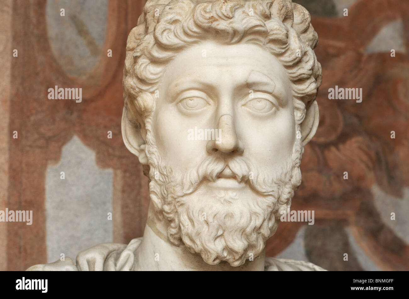 Rom. Italien. Porträtbüste des Roman Emperor Marcus Aurelius in der Loggia. Palazzo Altemps, nationales Museum von Rom. Stockfoto