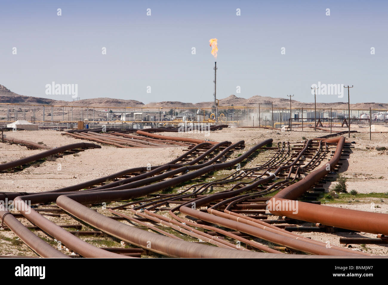 Bahrein Vereinigte Arabische Emirate VAE Ölpipelines Öl Industrie Reisen Ort von Interesse Wahrzeichen Stockfoto