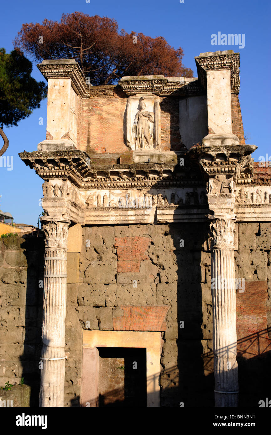 Tempio Di Minerva Stockfotos und -bilder Kaufen - Alamy