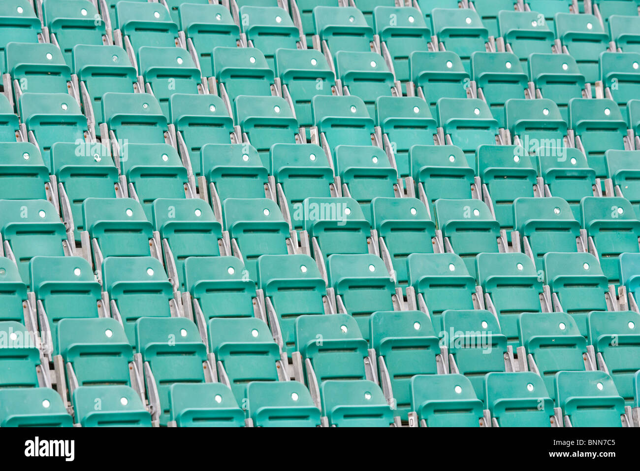 Eine leere Stand der grünen Sitze im Withean Stadion in Brighton. Bild von James Boardman Stockfoto