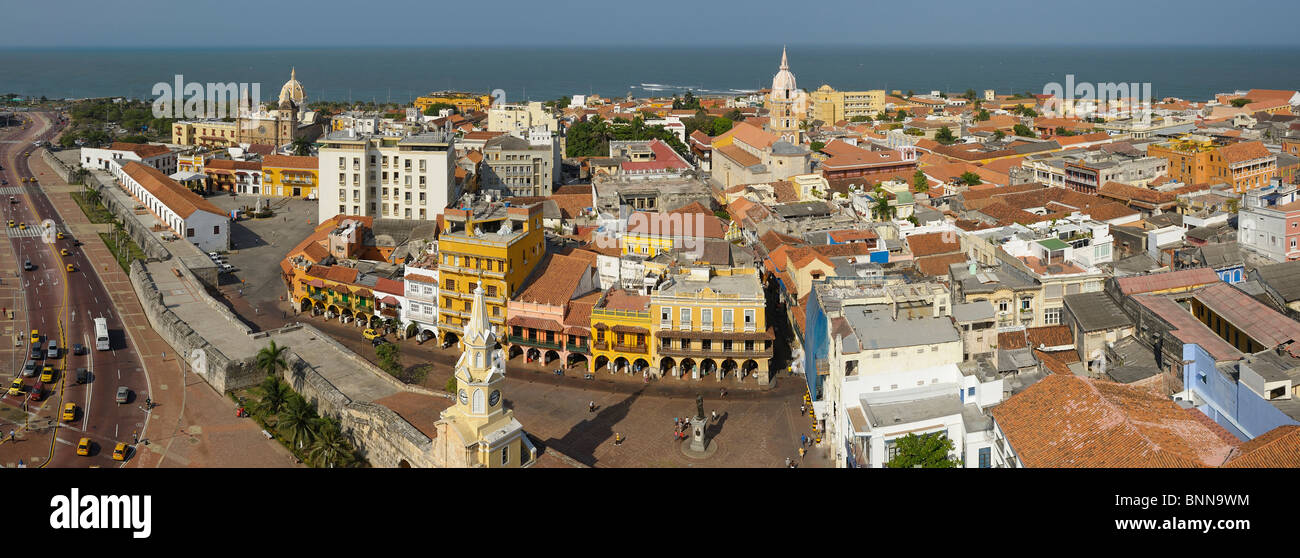 Alte Stadt Puerta del Reloj Quartal Cartagena Kolonialabteilung Bolivar Kolumbien Südamerika Kirche Stadttor Stockfoto