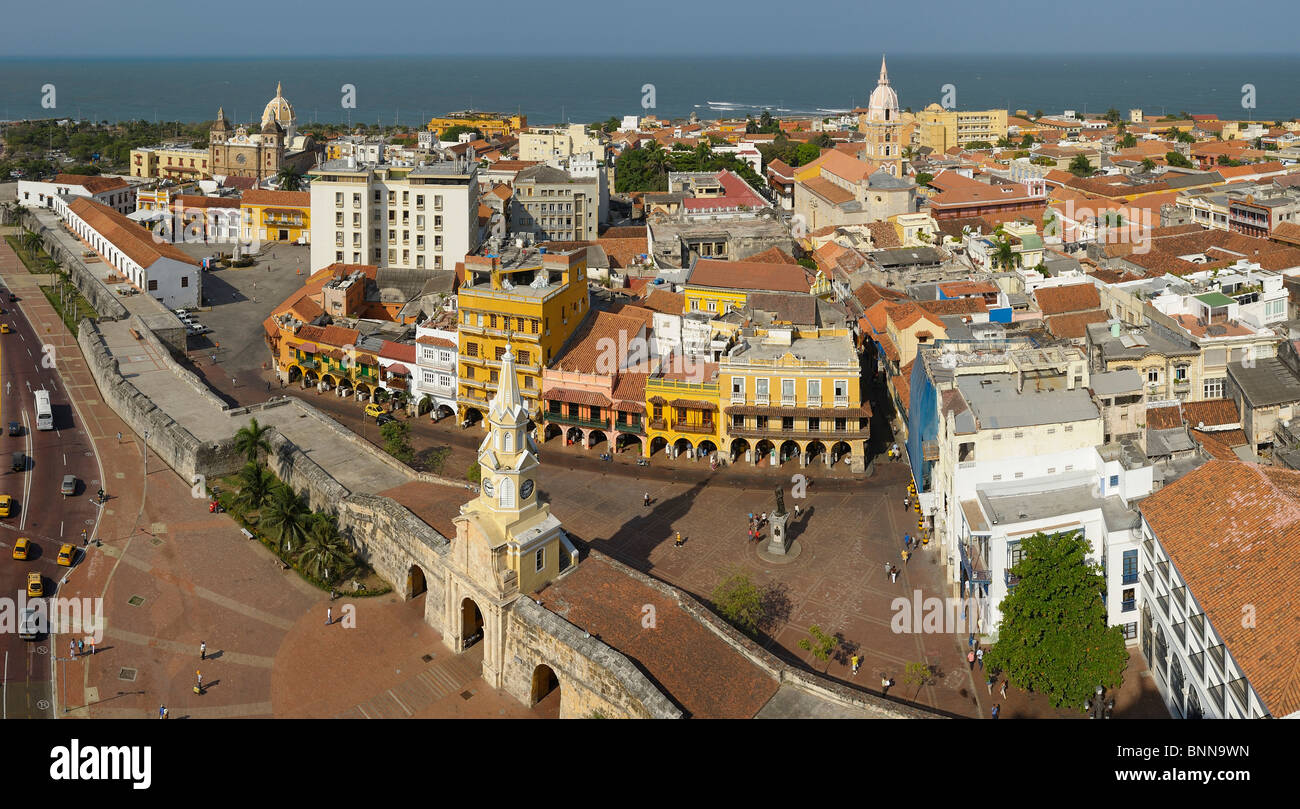 Alte Stadt Puerta del Reloj Quartal Cartagena Kolonialabteilung Bolivar Kolumbien Südamerika Kirche Stadttor Stockfoto