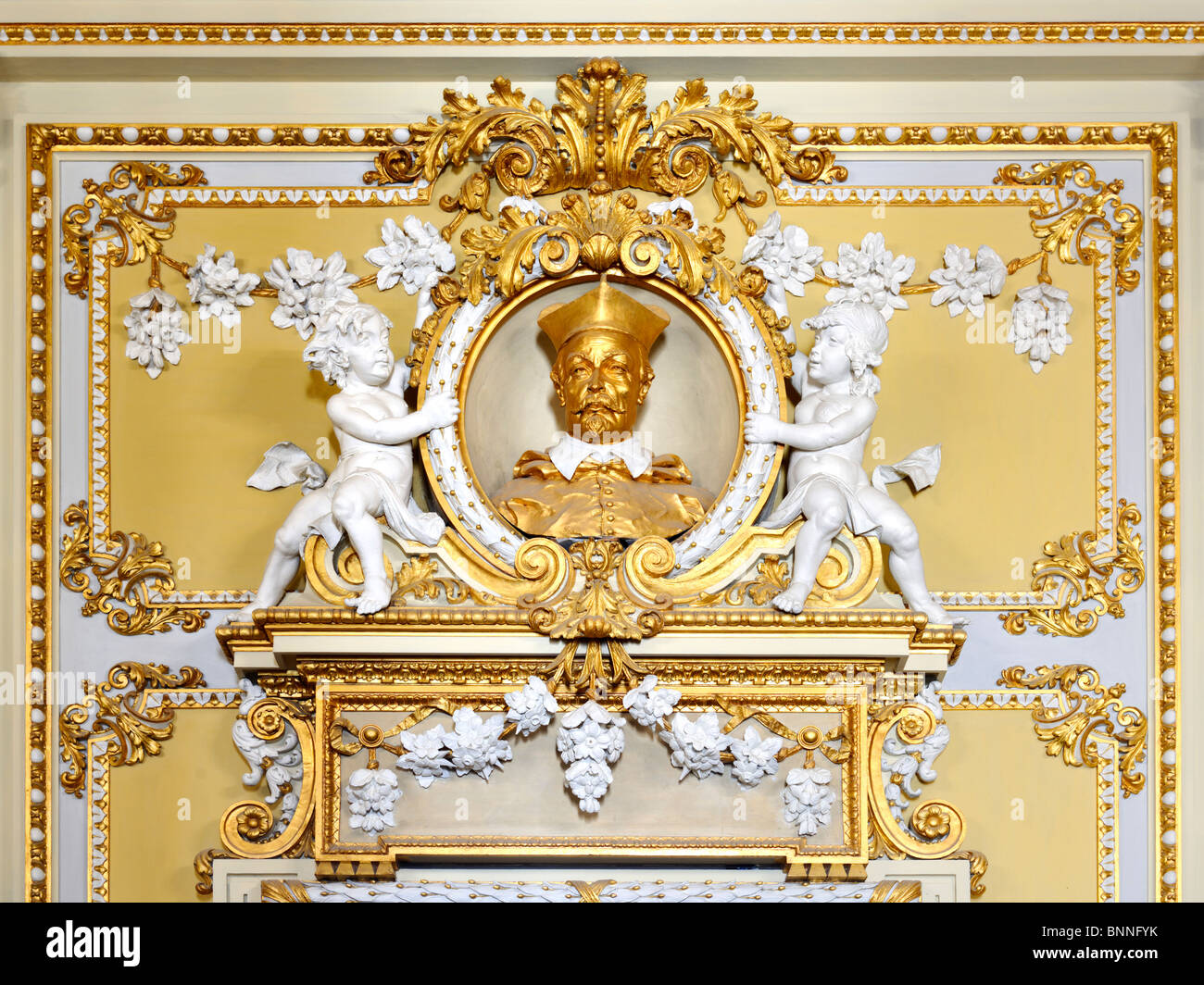 Malteser-Erzbischof, Ballsaal Details, Palazzo Parisio, Naxxar, Malta Stockfoto