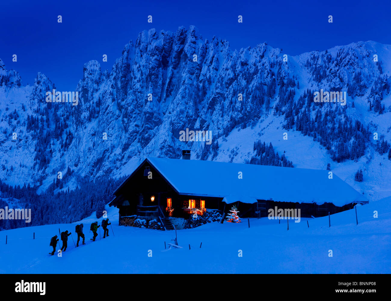 Jaunpass werden Gastlosen FR Alpen Berge Nacht Sport Freizeit Abenteuer Weihnachten Advent 