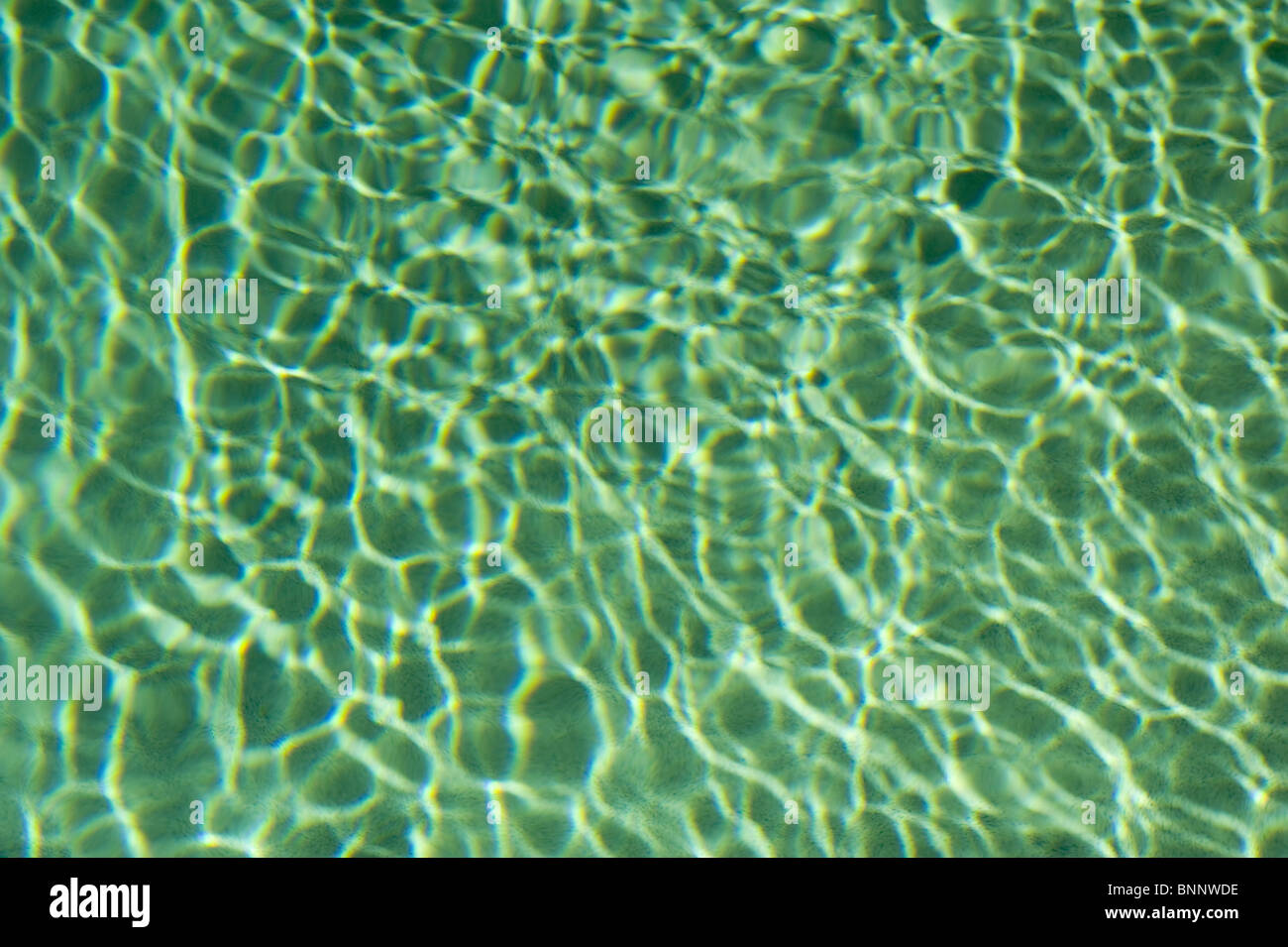 Schwimmbad-Reflexionen Stockfoto