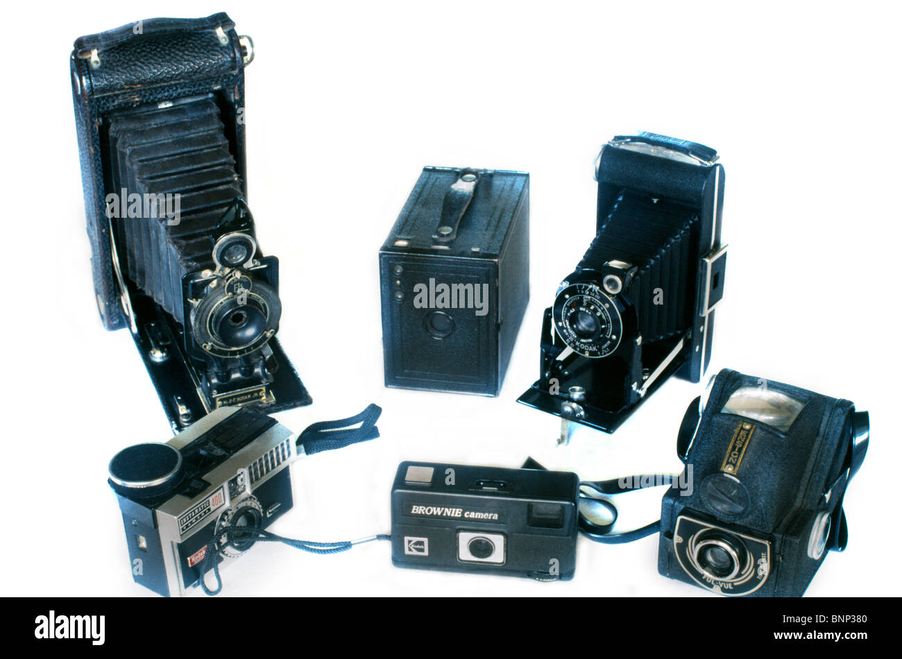 Alte Kameras Box Brownie, Instamate Ensign und Kodak Tunioes Stockfoto