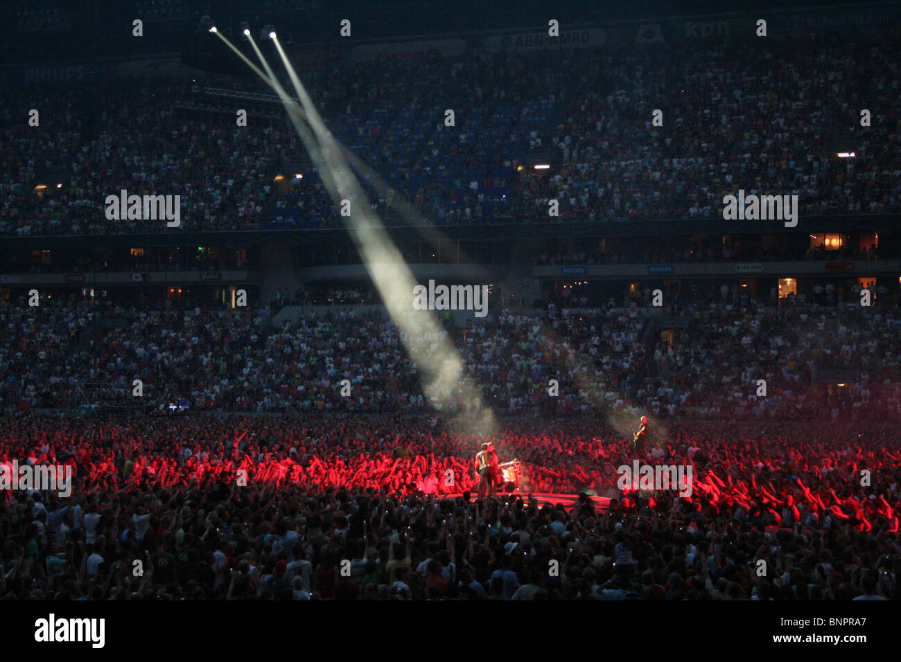 U2-Konzert Amsterdam ArenA, 13. Juli 2005 Stockfoto