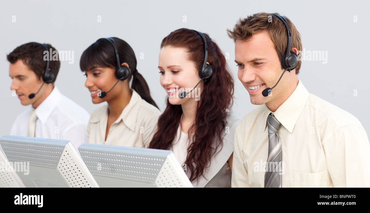 Business-Team arbeitet in einem Callcenter Stockfoto